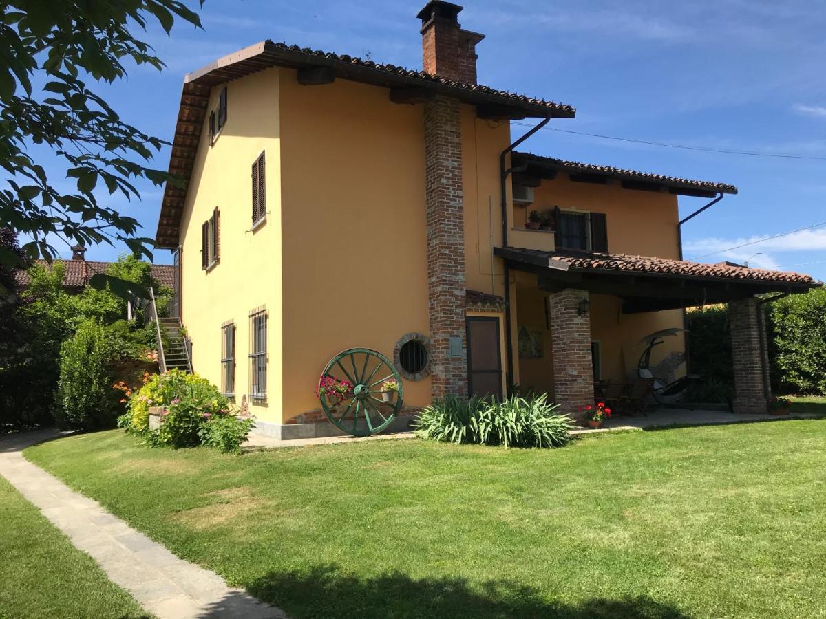 Appartamento i Tulusan a due passi dalle Langhe Narzole Esterno foto